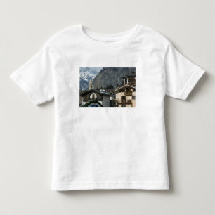 Camiseta De Bebé Europa, Italia, Valle d'Aosta, COURMAYEUR: Pueblo