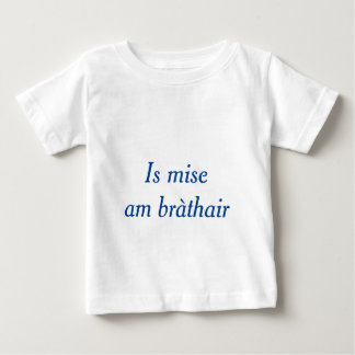 Camiseta De Bebé Familia gaélica: Soy el hermano