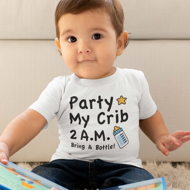 Camiseta De Bebé Fiesta. Mi Casa. 2 A.M. (Subido por el creador)