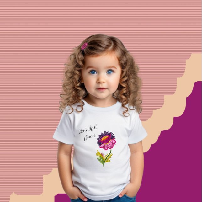 Camiseta De Bebé Flor hermosa (Subido por el creador)
