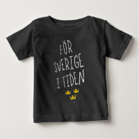 För Sverige i Tiden Sueco Motto Tee Shirt