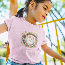 Camiseta De Bebé Gatito de Pascua en una guirnalda