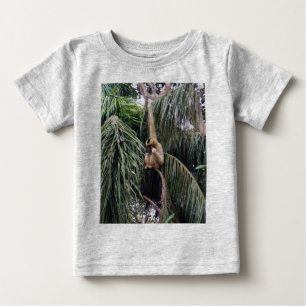 Camiseta De Bebé Gibbon solo está colgando por ahí, bebé