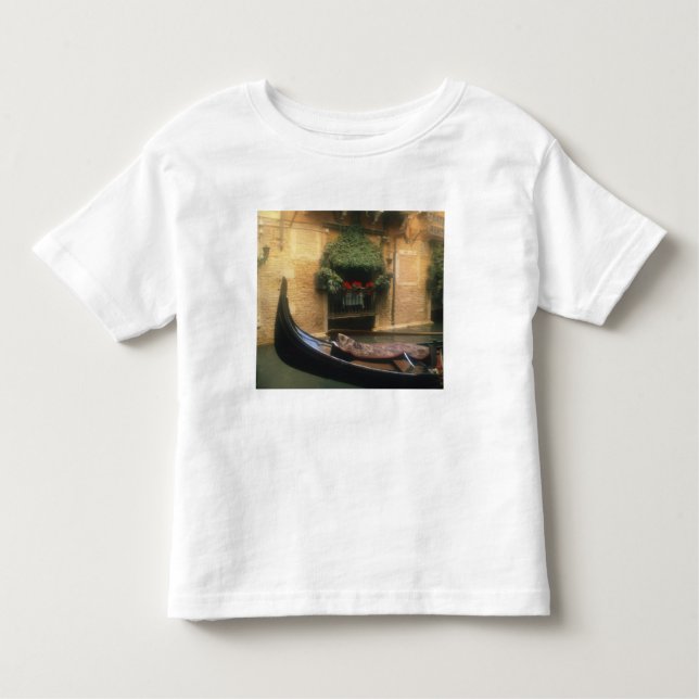 Camiseta De Bebé Gondola and Restaurant, Venecia, Veneto, Italia (Anverso)