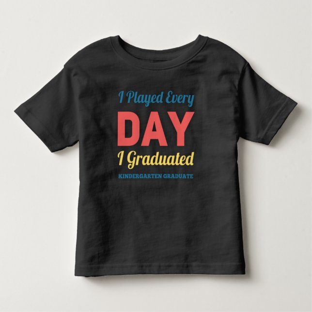 Camiseta De Bebé Graduado de jardín de infancia Niños pequeños (Anverso)