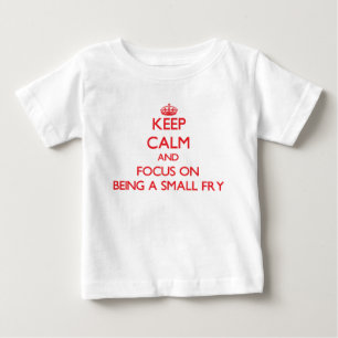 Camiseta De Bebé Guarde la calma y el foco en ser personas poco