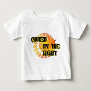 Camiseta De Bebé Guiado por el niño que se arroja la luz