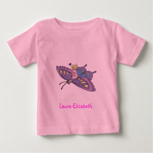 Camiseta De Bebé Hada en rosa volando sobre mariposa