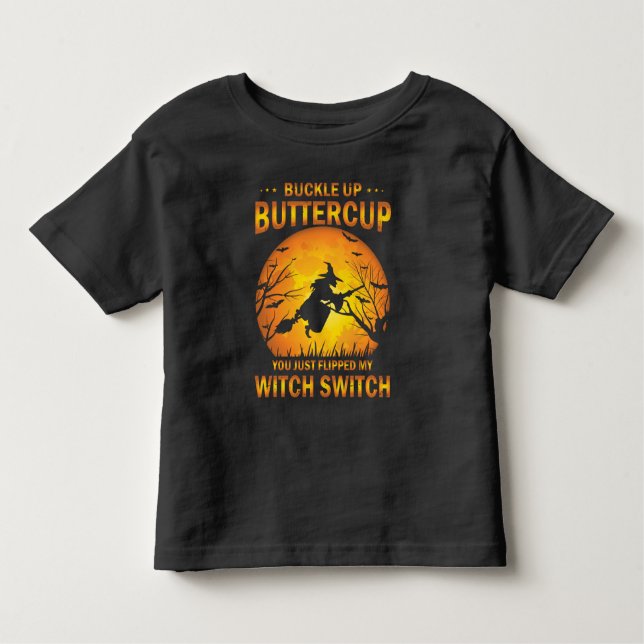 Camiseta De Bebé Halloween Witch Switch Buckle Up Buttercup T-Shirt (Anverso)