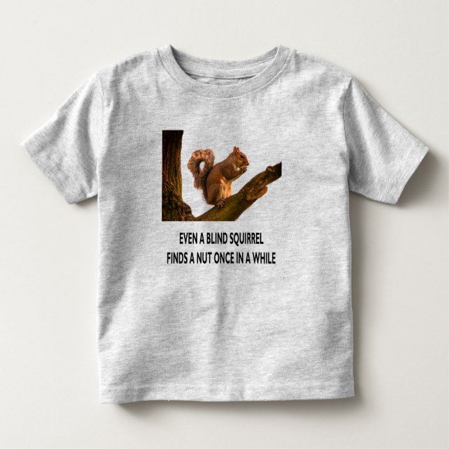Camiseta De Bebé Hasta la ardilla ciega encuentra un niño con instr (Anverso)