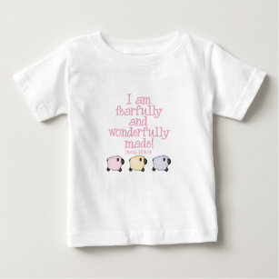 Camiseta De Bebé Hecho temeroso y maravillosamente - rosa