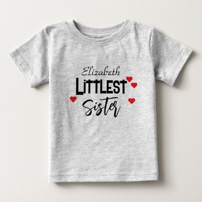 Camiseta De Bebé Hermana pequeña personalizada y adorable (Anverso)