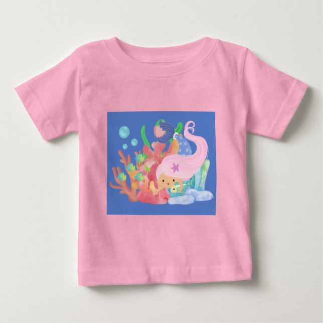 Camiseta De Bebé Hermoso cabello rosa de sirena jugando abrazando a (Anverso)