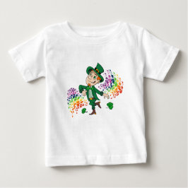 Camiseta De Bebé Hermoso y alegre leprechaun bailando, un arco iris