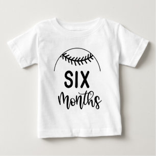 Camiseta De Bebé Hito bebé de seis meses de béisbol -