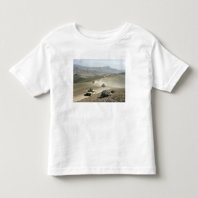 Camiseta De Bebé Humvees recorre caminos montañosos escarpados (Anverso)