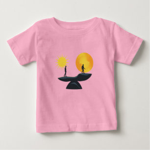 Camiseta De Bebé Ilustración minimalista del equilibrio en el viaje