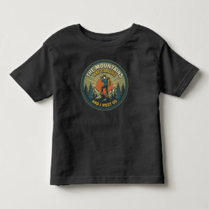 Camiseta De Bebé Insignia de senderismo vintage 'Las montañas llama