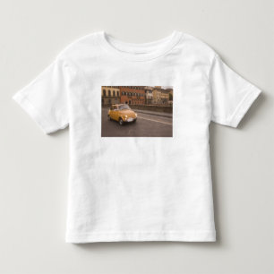 Camiseta De Bebé Italia, Florencia. Fiat 800 Rally cruza el Arno
