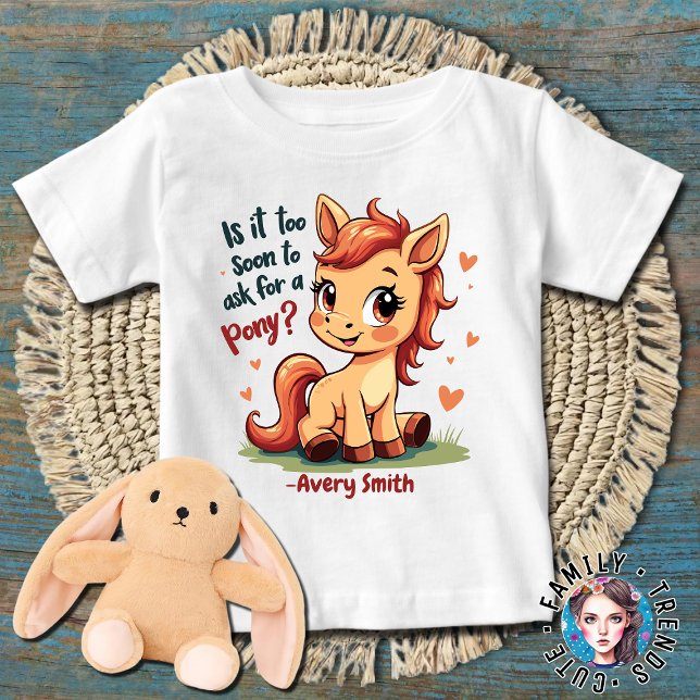 Camiseta De Bebé Joven caballo gracioso es que es muy pronto para p (Subido por el creador)