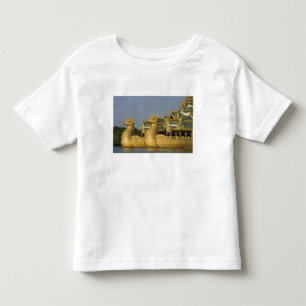 Camiseta De Bebé Karaweik Hall es un punto de referencia de Yangon,