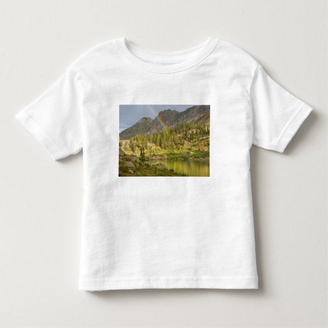 Camiseta De Bebé Lago Cecret con arco iris sobre el Castillo del Di (Anverso)