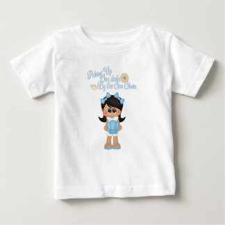 Camiseta De Bebé Las conchas marinas cerca del mar Chica náutico en