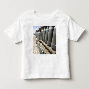 Camiseta De Bebé Las filas de municiones se apilan y se preparan