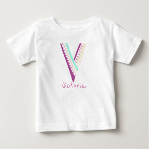 Camiseta De Bebé Letra manuscrita V con nombre de personalizable