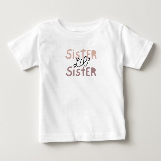 Camiseta De Bebé Lil' Sister Tee. Companion to  Big Sister Tee (Anverso)