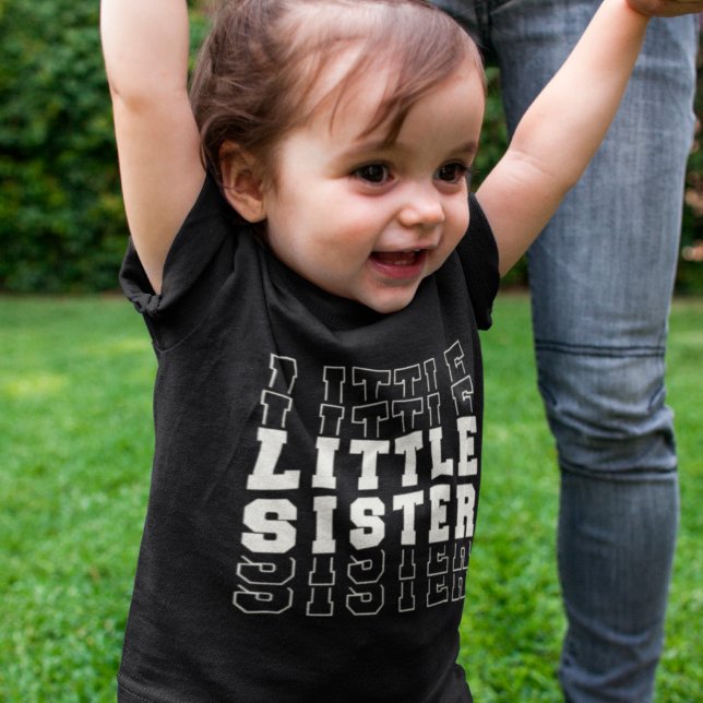 Camiseta De Bebé Little Sister  (Subido por el creador)