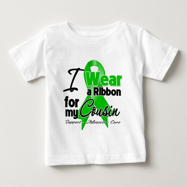 Camiseta De Bebé Llevo una cinta verde para mi primo (Anverso)