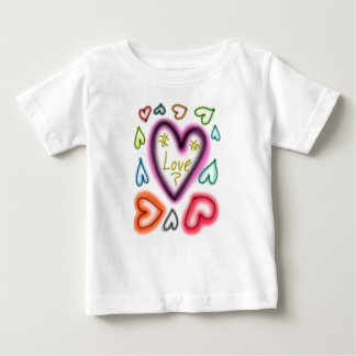 Camiseta De Bebé los corazones