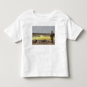 Camiseta De Bebé Los infantes de marina proporcionan seguridad
