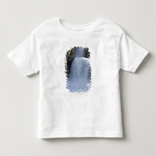 Camiseta De Bebé Luz del sol en las cascadas en el lado de una