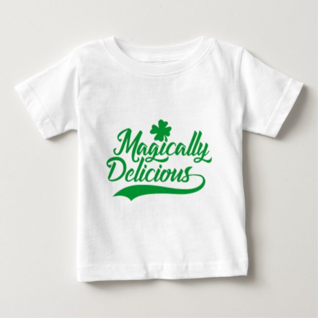 Camiseta De Bebé Magicamente Delicioso Día de San Patricio (Anverso)