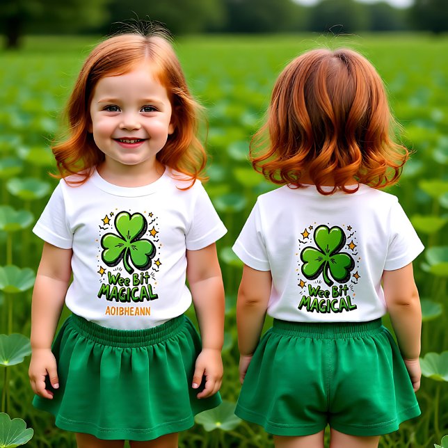 Camiseta De Bebé Mágico Poco Personalizable  (Customizable Wee Bit Magical Baby T-Shirt)
