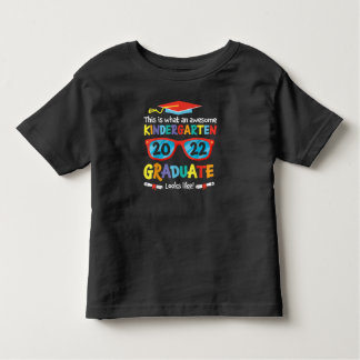Camiseta De Bebé Magnífico Graduado De Jardín De Niños Parece Grado