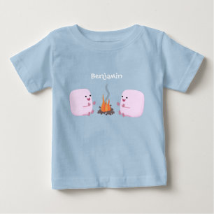 Camiseta De Bebé Malvaviscos rosados lindos junto a la fogata de di
