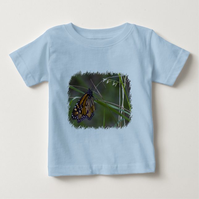 Camiseta De Bebé Mariposa monarca en la hierba (Anverso)