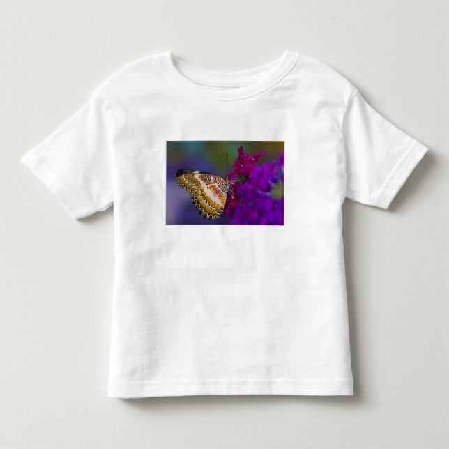 Camiseta De Bebé Mariposa tropical en flores púrpuras (Anverso)