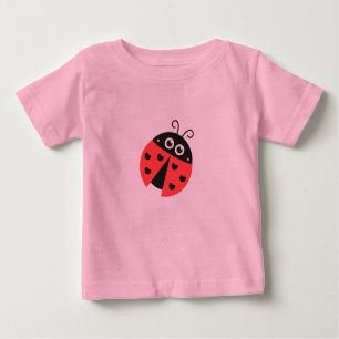 Camiseta De Bebé Mariquita linda con los corazones negros en lugar