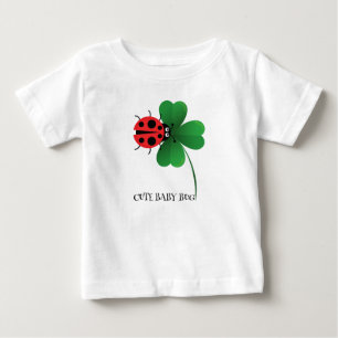 Camiseta De Bebé Mariquita roja linda en hoja afortunada Niños