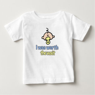 Camiseta De Bebé Merecía la pena esperar (muchacho)