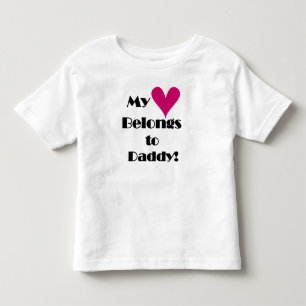Camiseta De Bebé Mi corazón le pertenece a papá