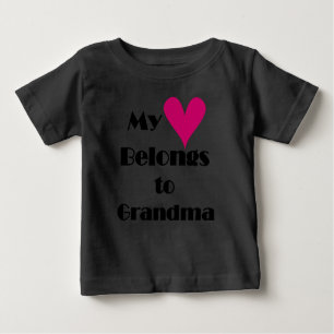 Camiseta De Bebé Mi corazón pertenece a la abuela