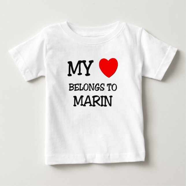 Camiseta De Bebé Mi corazón pertenece a MARIN (Anverso)