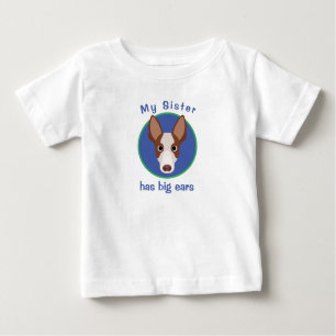 Camiseta De Bebé Mi hermana tiene orejas grandes y perros graciosos