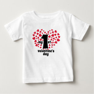 Camiseta De Bebé Mi primer día de San Valentín letra negra corazón 