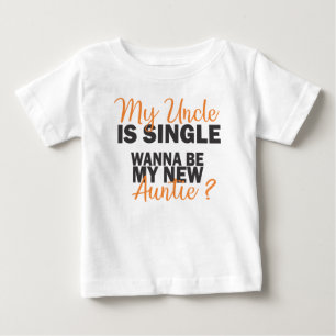 Camiseta De Bebé Mi tío es solo